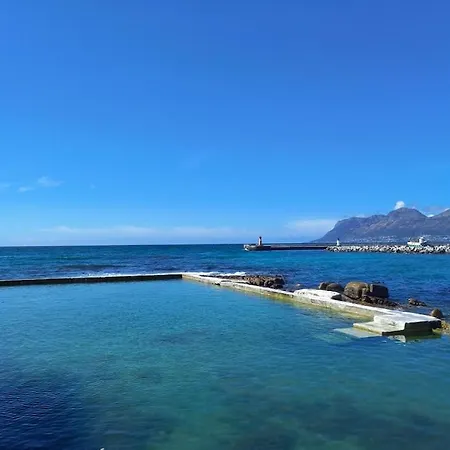 Harbour Views Apartment Kalk Bay Exterior photo